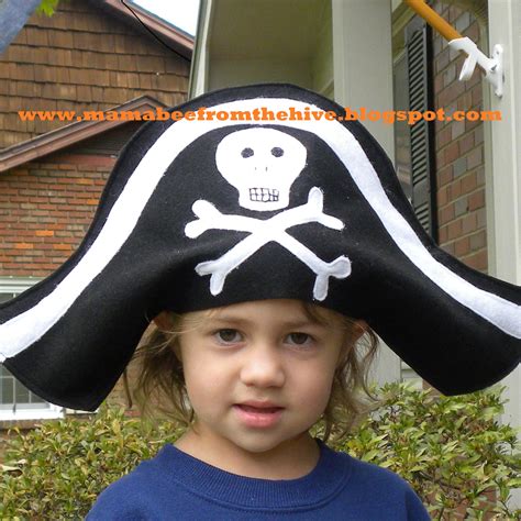 From The Hive: pirate hat tutorial