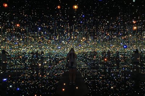 Now on Display: Infinity Mirrored Room at the Broad – tjTODAY