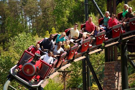 Dollywood thrill rides | Tennessee Smokies Visitors Guide