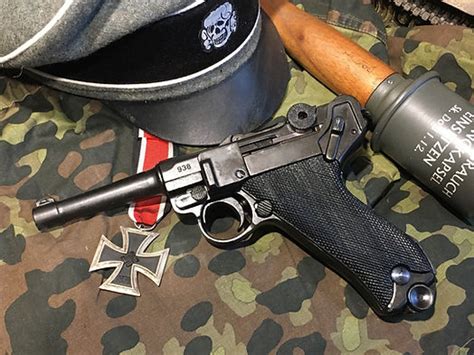 Replica Luger Pistol | sabremilitaria