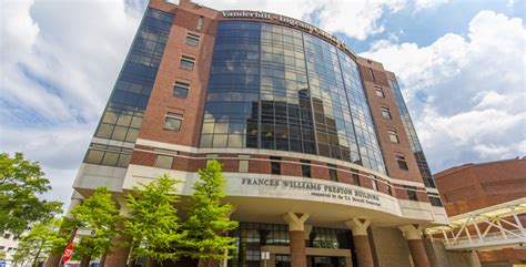 Cancer Center extDD093 | Vanderbilt News | Vanderbilt University