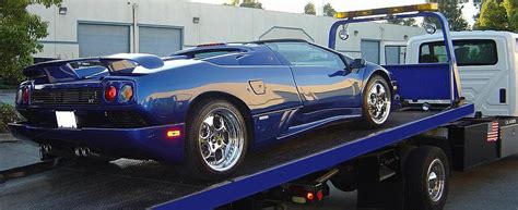 Choosing A Flatbed To Tow Your Sports Car