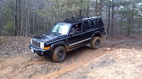 Jeep Commander off road - YouTube