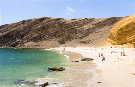 15 Best Beaches in Peru - The Crazy Tourist