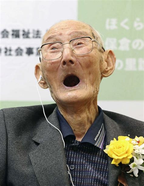 World's oldest man says smiling is his secret to 112 years - Good ...