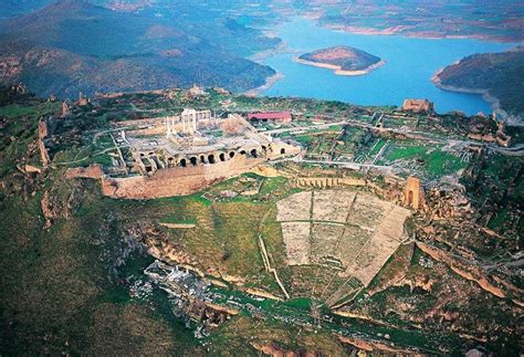 Aerial view of Pergamon | City, Ancient greek city, Historical place