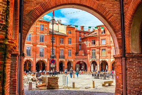 Road trip: Toulouse and the architecture of southwest France – Lonely ...