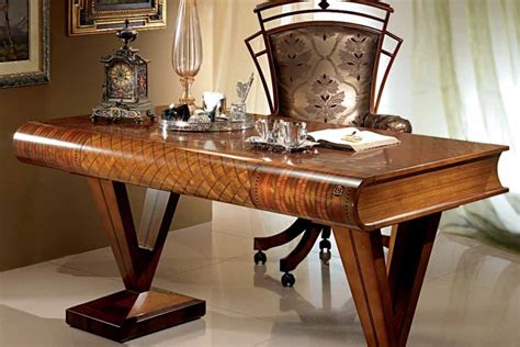 Italian Classic Style Wooden Furniture