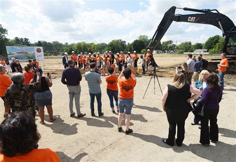 Jackson Public Schools breaks ground on first new school since 1969 ...