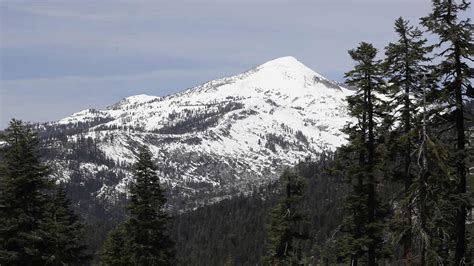 Weak Sierra Nevada snowpack suggests another year of drought - ABC7 San ...