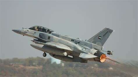 F16 Block 52 Falcon Pakistan Air Force - AERONEF.NET