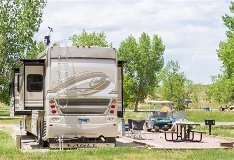 What Does “Full Hookups” Mean At An RV Park? - RVing Know How