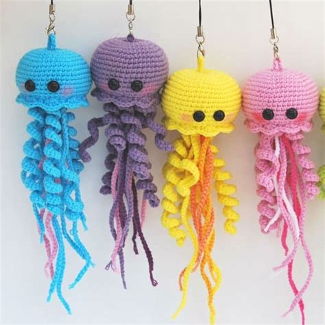 Happy jellyfish amigurumi pattern - Amigurumi Today