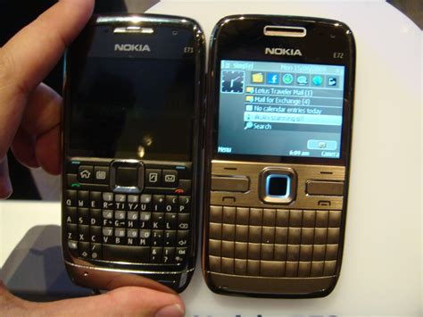 Mobile Mania: Nokia E72 black