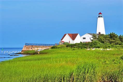 15 Best Beach Towns in Connecticut | PlanetWare