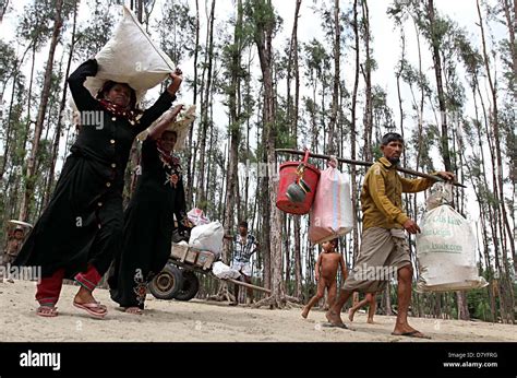 Bangladesh cyclone shelter hi-res stock photography and images - Alamy