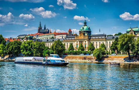 Prague River Cruises - Prague Tours Direct