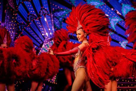 Paris: Moulin Rouge Cabaret Show Ticket with Champagne | GetYourGuide