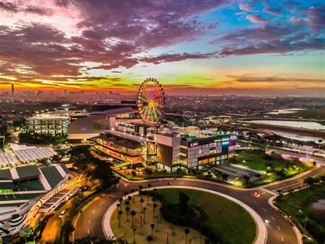 Cakung, Giacarta Orientale, Indonesia (02/Mei/2019) : Vista Aerea Del ...