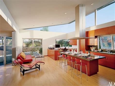 See How Clerestory Windows Can Transform a Room | Clerestory windows ...