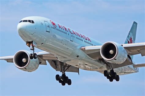 C-FIUF: Air Canada Boeing 777-200LR (1 Of 59 Ever Delivered)