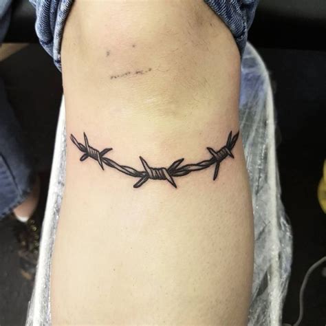 Pin by OceanOfBlood on Ink | Barbed wire tattoos, Knee tattoo, Wrap tattoo