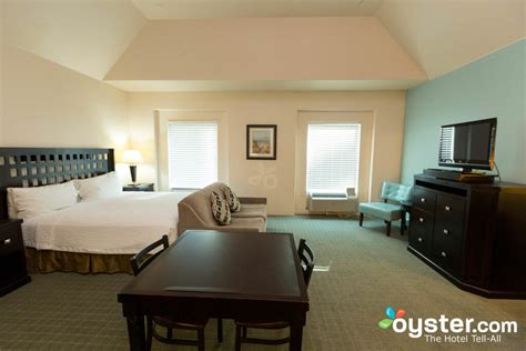 Suites at Sunchase Review: What To REALLY Expect If You Stay