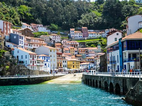 Pueblos marineros con encanto: Cudillero (Asturias) - SPAINCOAST ...