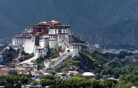 Potala Palace, China, A Pearl in the Roof of the World! - Traveldigg.com