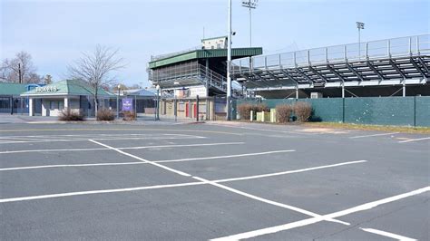 Hagerstown weighs options for Municipal Stadium's future