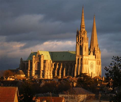 Cathedral of Our Lady of Chartres France | Cathedral, Chartres, Day ...