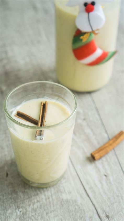 Ponche Crema Venezuelan Eggnog - The Cookware Geek