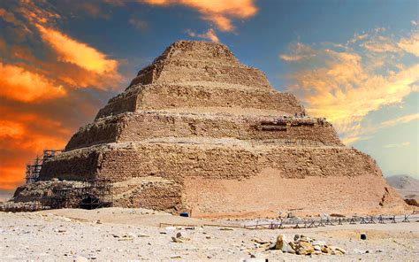 Step Pyramid of Djoser, Sakkara - Holiday and Trips