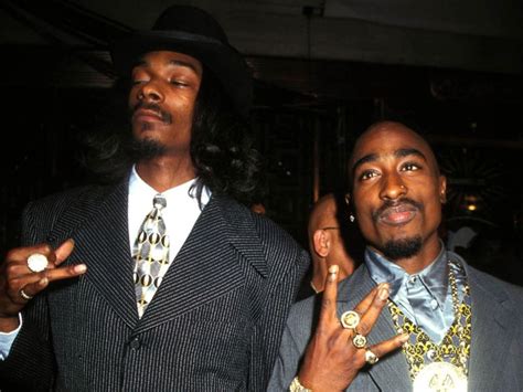 Snoop Dogg feels that Tupac Shakur took his shine