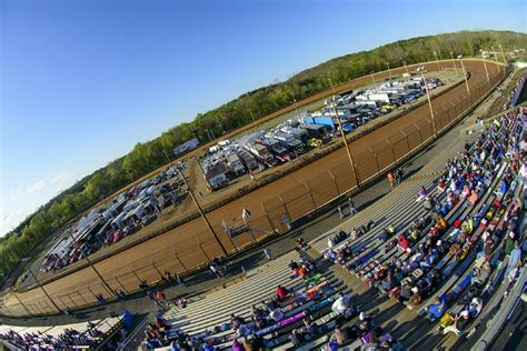 Hagerstown Speedway in Hagerstown, MD - RacingIn.com