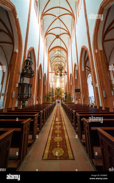 St. Elisabeth Church interior Stock Photo - Alamy