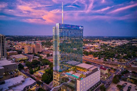 The Best Downtown Austin Hotels | Best Places to Stay in Downtown Austin