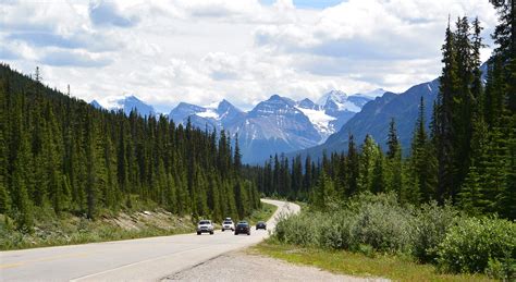 Western Canada Road Trip slider - Departful