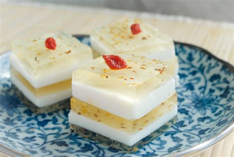 Coconut & Osmanthus Jelly 椰汁桂花糕 | Recipe | Chinese dessert, Desserts ...