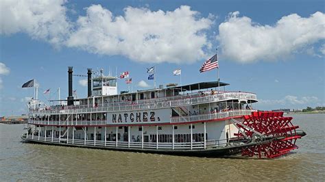 Steamboat_Natchez._New_Orleans | Travel Thru History