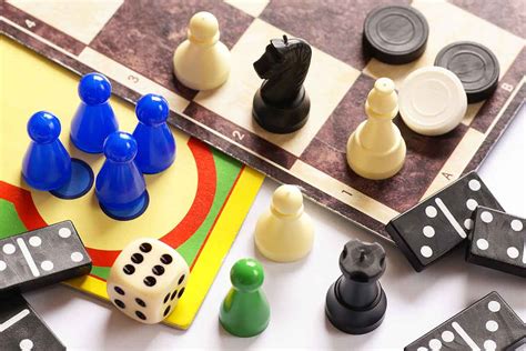 25 Best Board Games for Parties