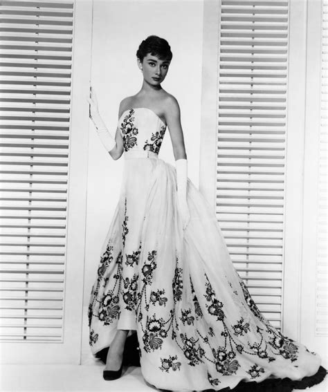 Audrey Hepburn's 16 Most Iconic On-Screen Looks - Fame10