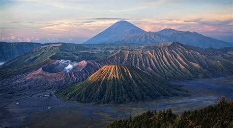 Volcanoes of East Java | Luxury Indonesia Itinerary | Remote Lands