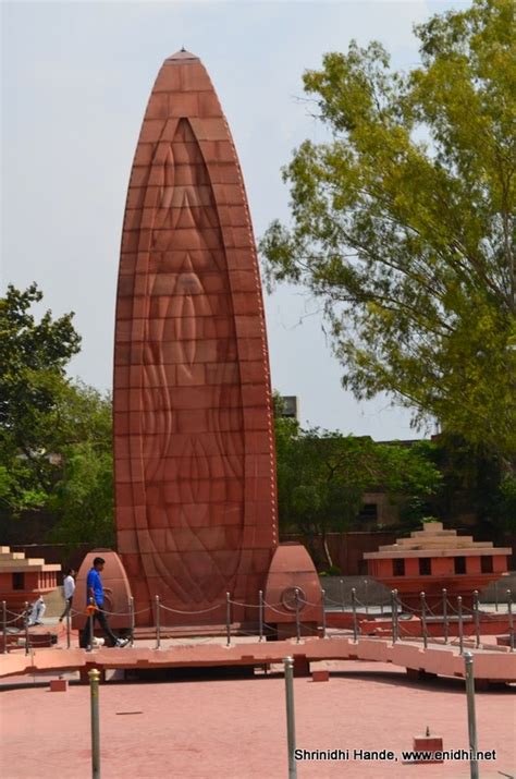 Jallianwala bagh memorial Amritsar - eNidhi India Travel Blog