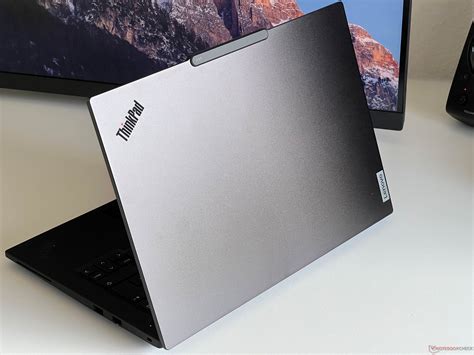 Lenovo ThinkPad P14s G5 Laptop Review – The Mobile Workstation Now with ...