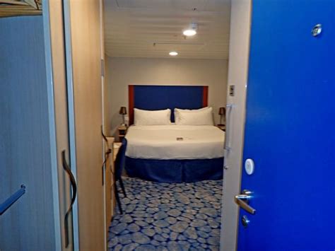 Wonder of the Seas Cabins | Cruise Stories