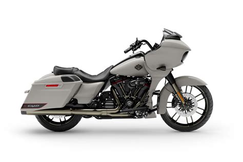 Harley-Davidson Announces 2020 CVO Road Glide - Roadracing World ...