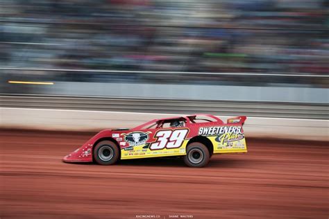 Tim McCreadie discusses the differences between dirt and pavement ...