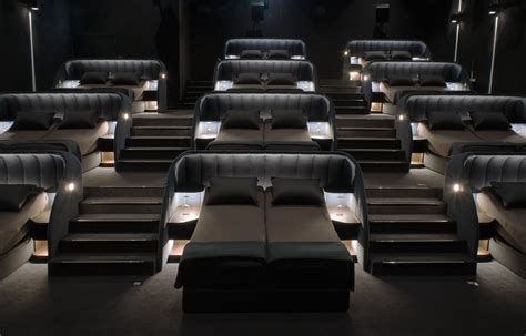 Le studio NOCC installe des lits dans les cinémas Pathé - IDEAT