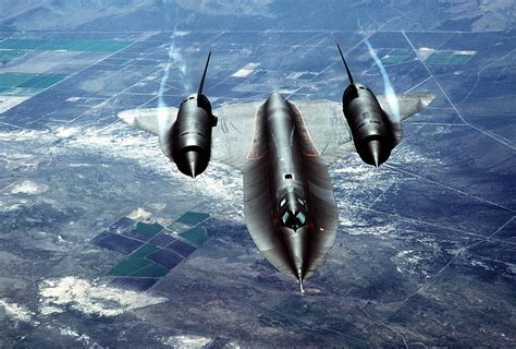 Public Domain Aircraft Images: Lockheed SR-71 Blackbird